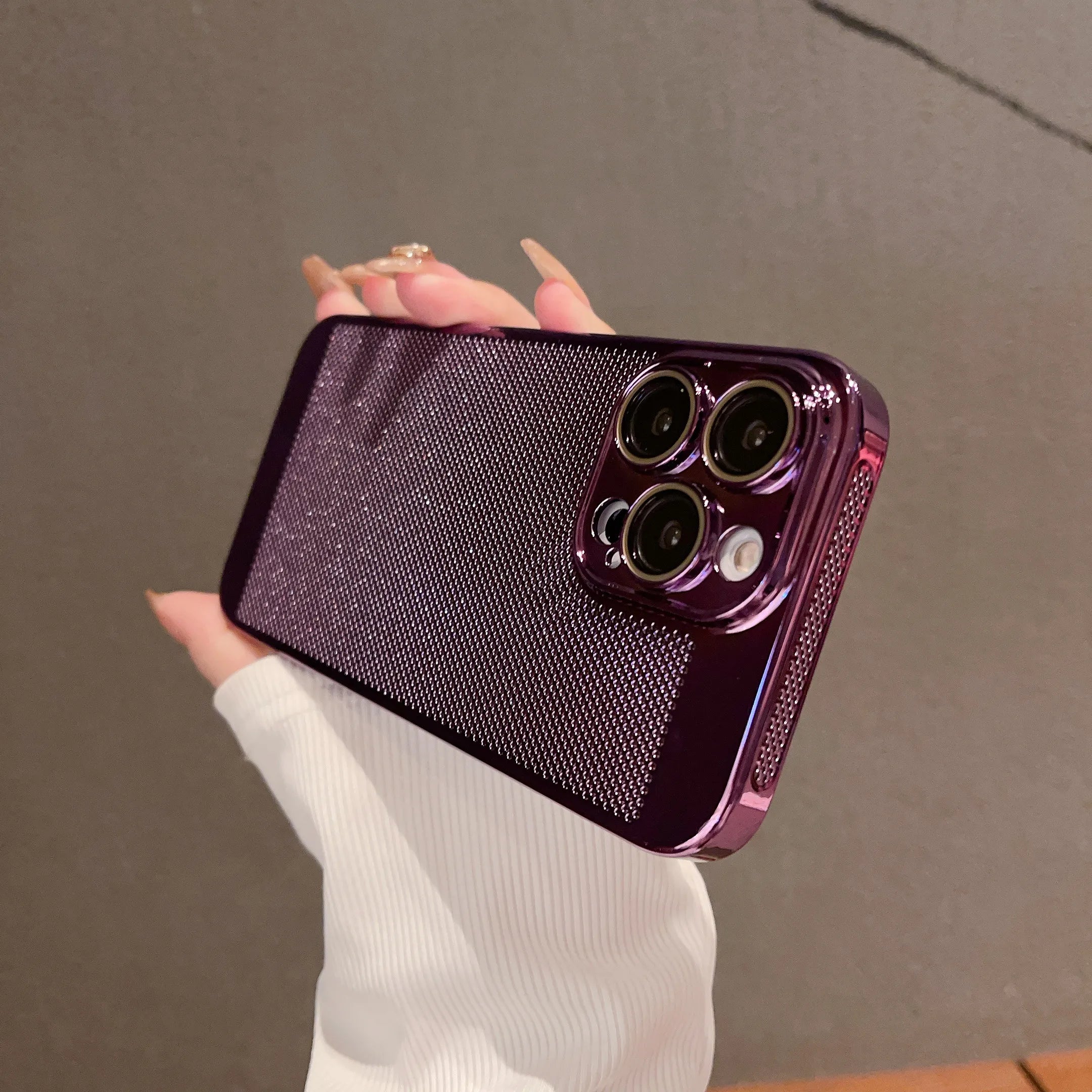 Cooling Hollow Phone Case For iPhone 16 15 14 13 12 11 Pro Max 13mini 12mini 16Plus XS XR X Heat Dissipation Electroplated Cover